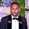 Neymar alertou amigos sobre o farsante: 'Cuidado, esse número não é meu! É fake'
