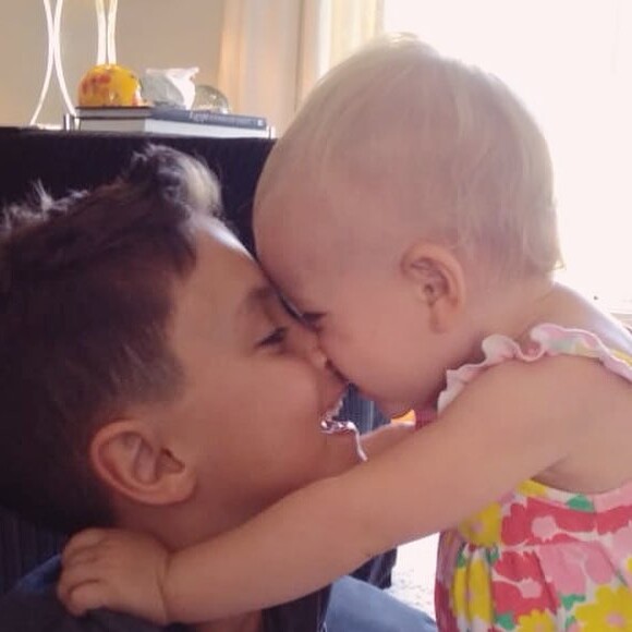 Eliana compartilha com frequência em suas redes sociais momentos dos filhos, Arthur e Manuela