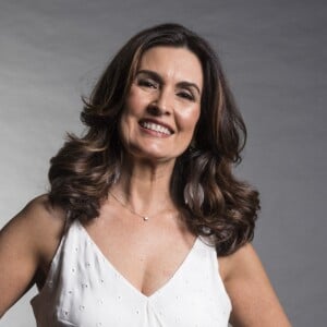 Fátima Bernardes afirmou sobre sua decisão de aprender a nadar: 'Sempre é tempo de aprender alguma coisa e o objetivo é que as pessoas se sintam estimuladas'