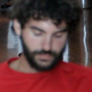 Bruno Gagiasso e Títi passeiam no shopping Village Mall, no Rio de Janeiro