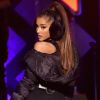 Ariana Grande está cogitando passar por transição capilar: 'Eles precisam crescer primeiro. Eles estão no meio caminho da volta'