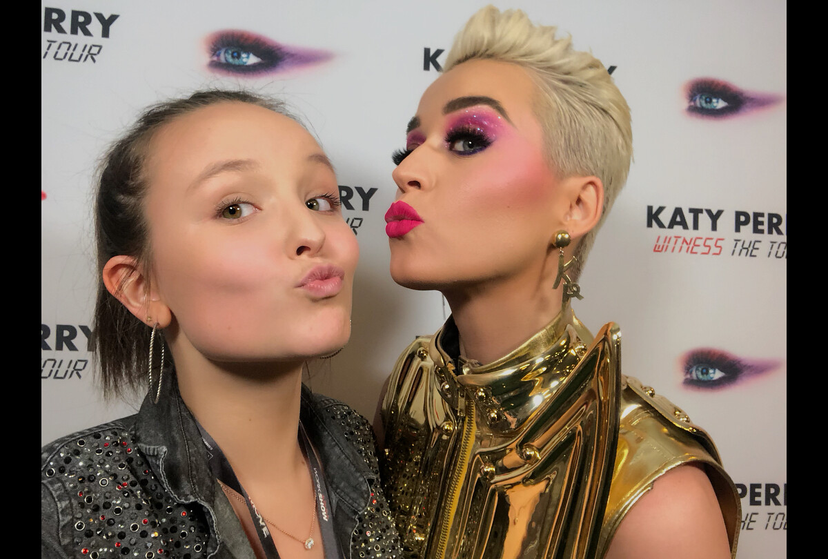 Foto Katy Perry Já Foi Tietada Por Larissa Manoela Em Show Pelo Brasil Purepeople 