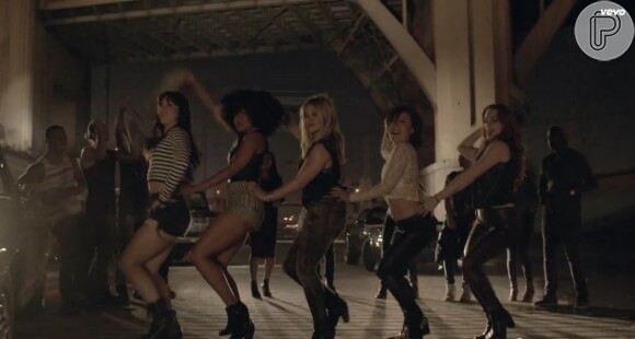 Com dançarinas e coreografias dançantes, Hilary Duff arrasa no videoclipe de 'All About You'