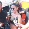 'Vibes meio anos 2000/ roqueira futurista/ Ariana Grande para Ivete Sangalo hoje!', disse Bruna Marquezine