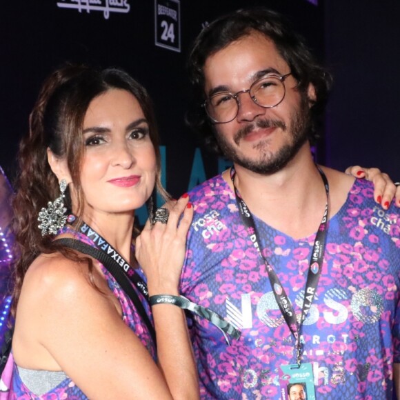 Fátima Bernardes revela truque em disfarce no Carnaval: 'Não falava de máscara'