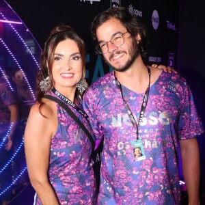 Fátima Bernardes e Túlio Gadêlha usaram disfarce com referência no famoso seriado da Netflix "'La Casa de Papel' e não foram descobertos pelos fãs ao se misturar no meio da multidão