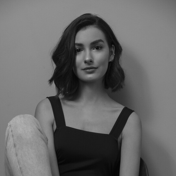 Marina Moschen negou namoro com a figurinista Isabela Bertazzi: 'Amiga'