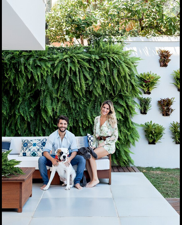 Bruno Gagliasso e Giovanna Ewbank abrem as portas de sua casa para revista 'Vogue'