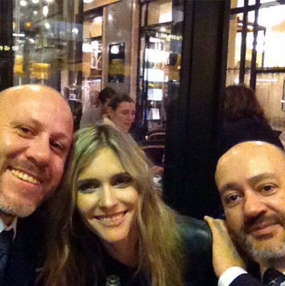 Fernanda Lima foi ao Boulevard Sant German, em Paris: 'Comemorando com uns drinks a nossa apresentação'