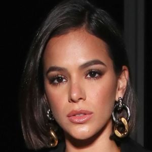 Bruna Marquezine rompeu relação com Anitta quando namorava o jogador Neymar