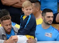 Carol Dantas exibe Davi Lucca com camisa para Neymar e fãs aprovam: 'Quero'