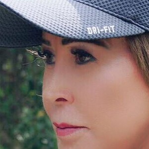 Zilu Godoi Camargo aposta em look trend em volta aos treinos em foto publicada nesta sexta-feira, doa 29 de março de 2019