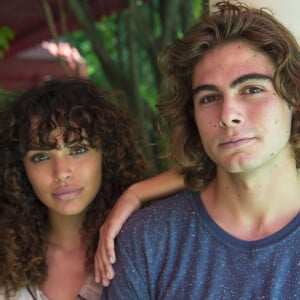 Na novela 'Verão 90', João (Rafael Vitti) termina o namoro com Moana (Giovanna Cordeiro) no capítulo de quarta-feira, 10 de abril de 2019