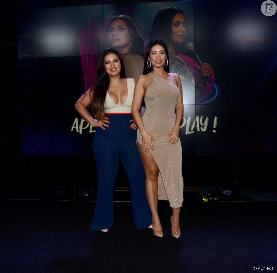 vestido de simaria causa polemica