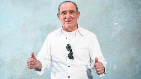 Aos 84 anos, Renato Aragão conquista a web e ultrapassa 1 milhão de seguidores