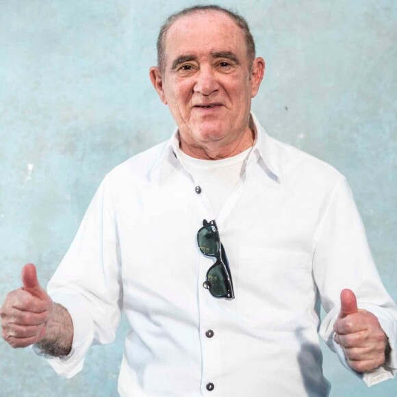 Renato Aragão alcança 1 milhão de seguidores em sua conta no Instagram