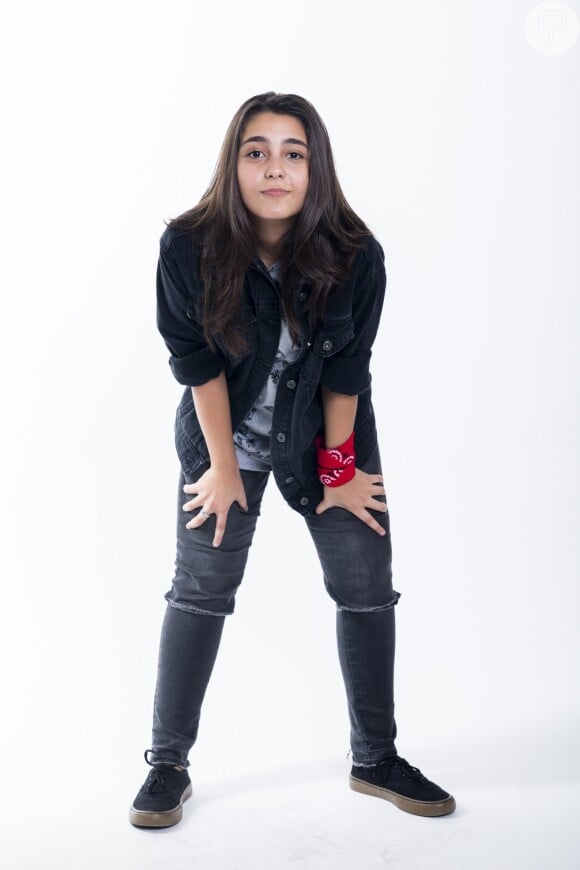 Isa Lima tem 14 anos e fala sobre a experiência de ter participado do 'Tha Voice Kids': 'Foi a coisa mais incrível que aconteceu na minha vida'