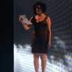 Letícia Sabatella declama poema na abertura do evento de moda Minas Trend