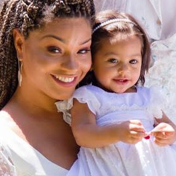 Filha de Juliana Alves, Yolanda comeu brioche pela primeira vez ao viajar para Paris, na França