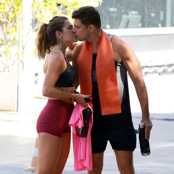 O feriado de Cauã Reymond e da mulher, Mariana Goldfarb, foi na academia