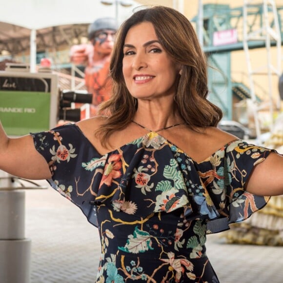 Fátima Bernardes revelou que tem a senha do celular do namorado nesta terça-feira, 23 de abril de 2019