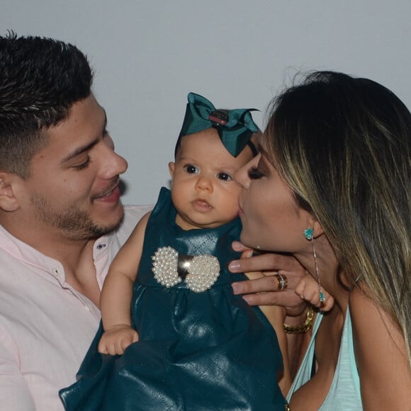 Mayra Cardi e Arthur Aguiar passaram por tentativa de sequestro em janeiro de 2019