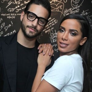 Anitta e Maluma gravam vídeo juntos e internet torce por casal