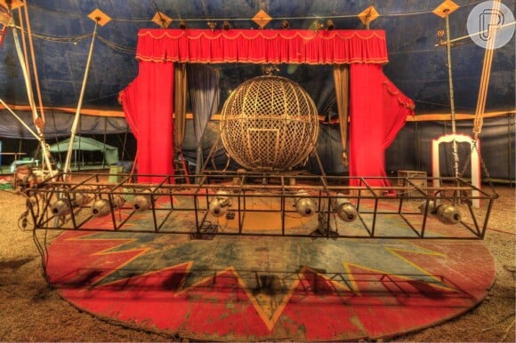 Outra foto do globo da morte do circo Netuno