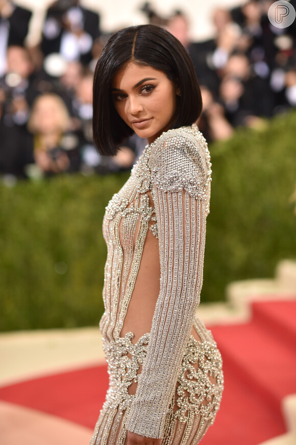 Kylie Jenner é referência no ramo da beleza e estilo de vida