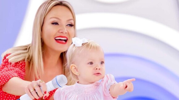 Filha de Eliana acompanha mãe em festa e Xuxa baba: 'Como pode ser tão linda'