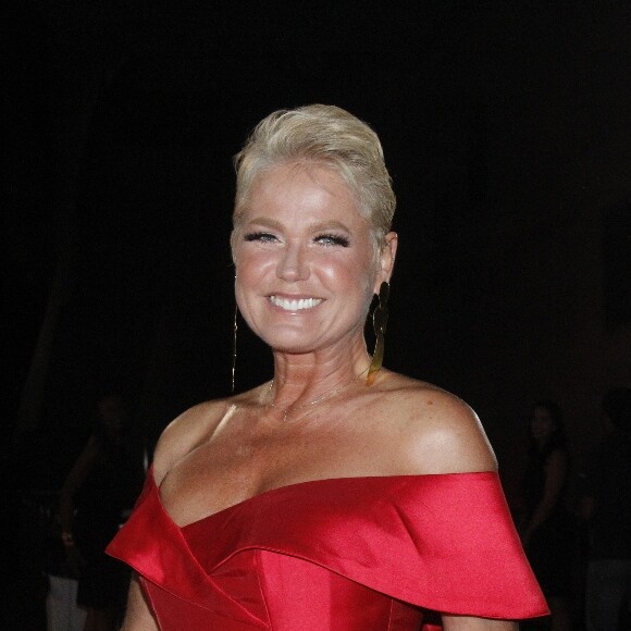 Filha de Eliana, Manuela ganhou elogio de Xuxa: 'Como pode ser tão linda... Que coisa'
