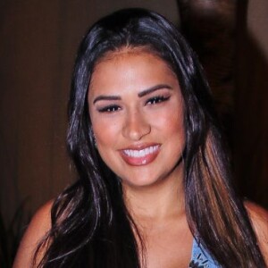 Simone acha importante ter uma rotina de cuidados com a pele em vídeo compartilhado no Instagram neste domingo, dia 16 de junho de 2019