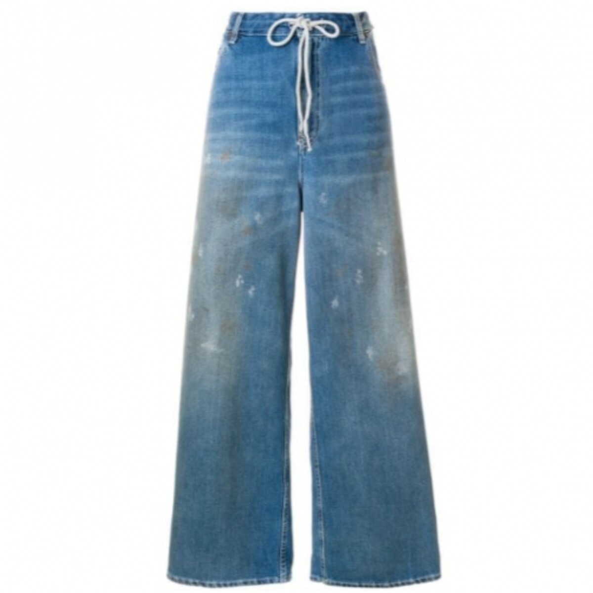 Foto: Na Zara, a calça jeans cargo pode ser achada tanto na cor verde  quanto na preta (bem utilitário), por R$299. - Purepeople