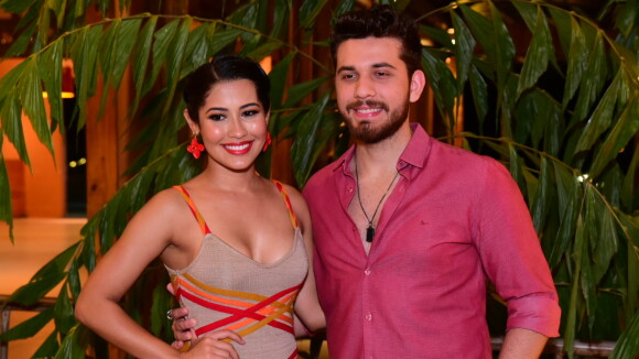 Thaynara OG recebe namorado sertanejo e mais famosos em jantar de São João