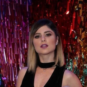 Julianne Trevisol prestigiou Camila Coelho em lançamento de coleção para a marca Revolve no Parque Lage, no Rio de Janeiro, na noite desta quinta-feira, 20 de junho de 2019