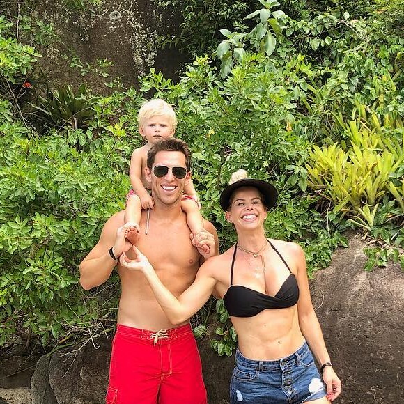 Karina Bacchi e Amaury Nunes vão viajar de lua de mel antes de iniciarem o processo de fertilização