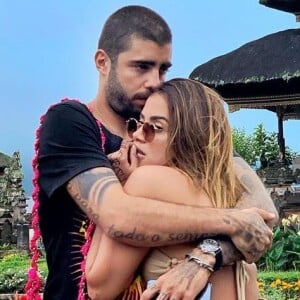 Anitta e Pedro Scooby ficarão 15 dias sem se ver por causa de agenda profissional