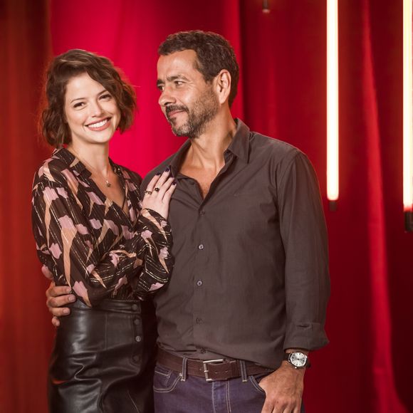 Amadeu (Marcos Palmeira) esculacha Josiane (Agatha Moreira) na novela 'A Dona do Pedaço'