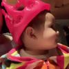 Bruna Marquezine encanta em vídeo beijando a sobrinha nesta segunda-feira, dia 05 de agosto de 2019