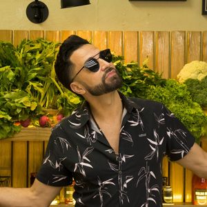 Latino reuniu Suzanna Freitas, o filho Guilherme e a atual affair, a advogada Rafaella Ribeiro