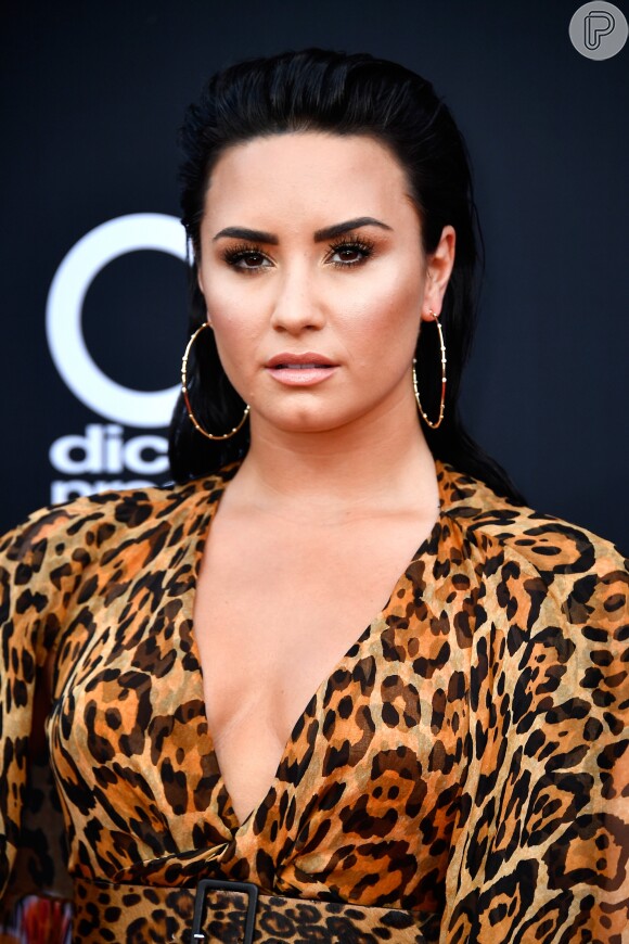 Demi Lovato também fez apelo pela floresta Amazonica