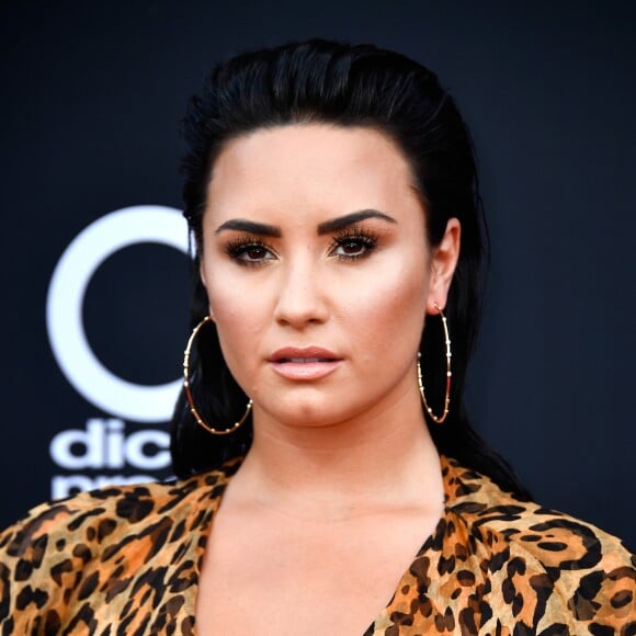 Demi Lovato também fez apelo pela floresta Amazonica