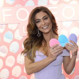 Juliana Paes é embaixadora da marca FOREO e participou do lançamento da Luna 3