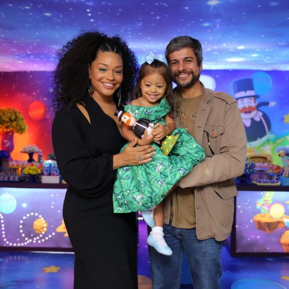 Juliana Alves comemorou o aniversário da filha, Yolanda, neste domingo, 22 de setembro de 2019