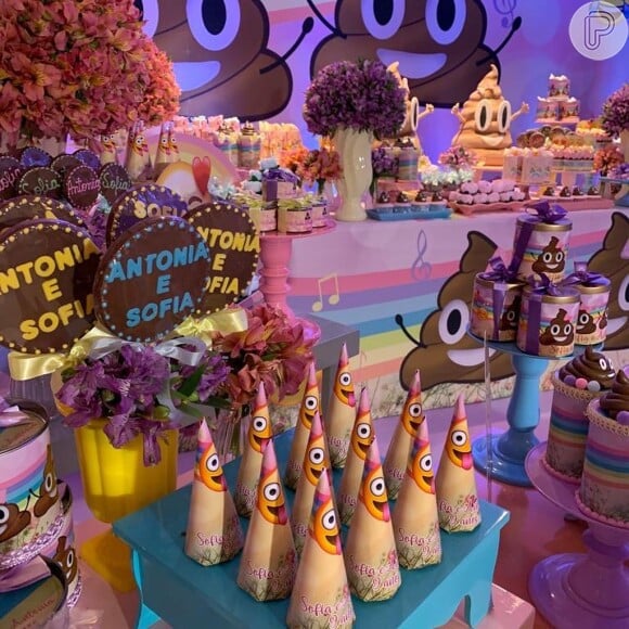 Giovanna Antonelli preparou decoração com doces variados espalhados pela mesa principal