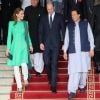 Kate Middleton e Príncipe William conheceram o presidente do Paquistão e o primeiro ministro em viagem nesta terça-feira, dia 15 de outubro de 2019