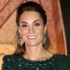 Kate Middleton aposta em vestido de princesa durante viagem nesta terça-feira, dia 15 de outubro de 2019