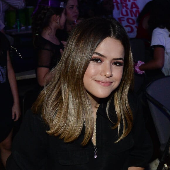 Maisa Silva prestigia Larissa Manoela em nova turnê