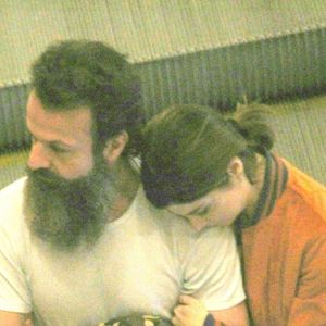 Julianne Trevisol assumiu namoro com Amon Lima, cunhado de Sandy, há cerca de uma semana