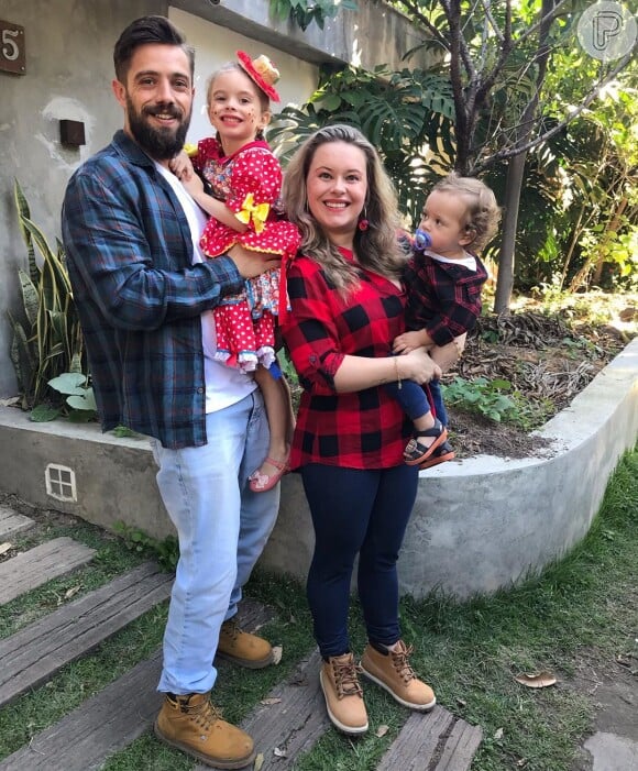 Rafael Cardoso e Mariana Bridi são pais de Aurora, de 5 anos, Valentim, de 1